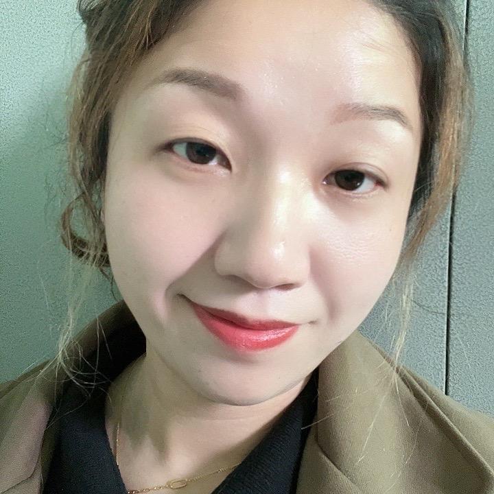 胖婷爱吃肉