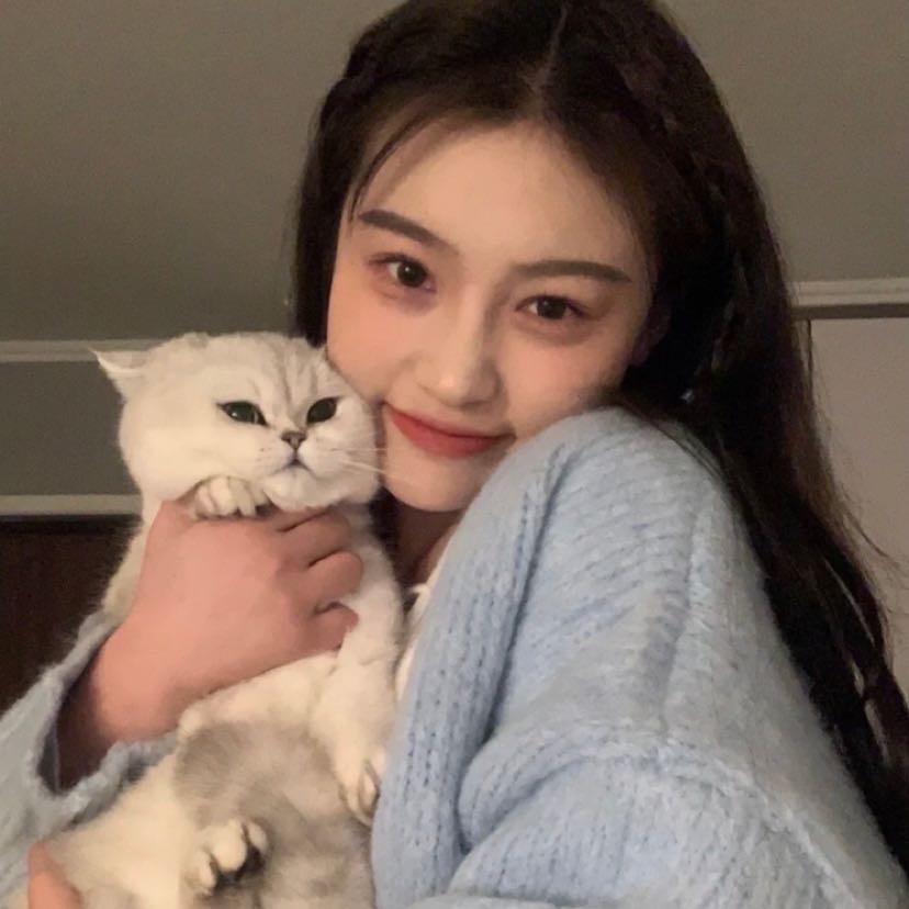 @小满会发财(见过十勤➕黄子版🌾🍔)