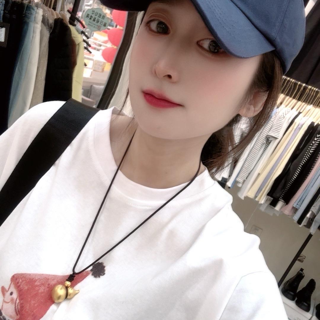 1+1鞋子女装老板娘