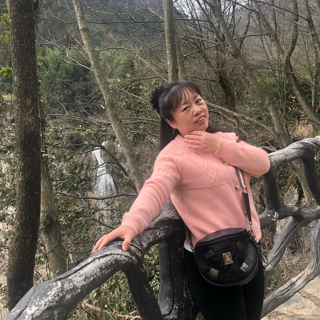 爱上钓鱼的田幺妹儿