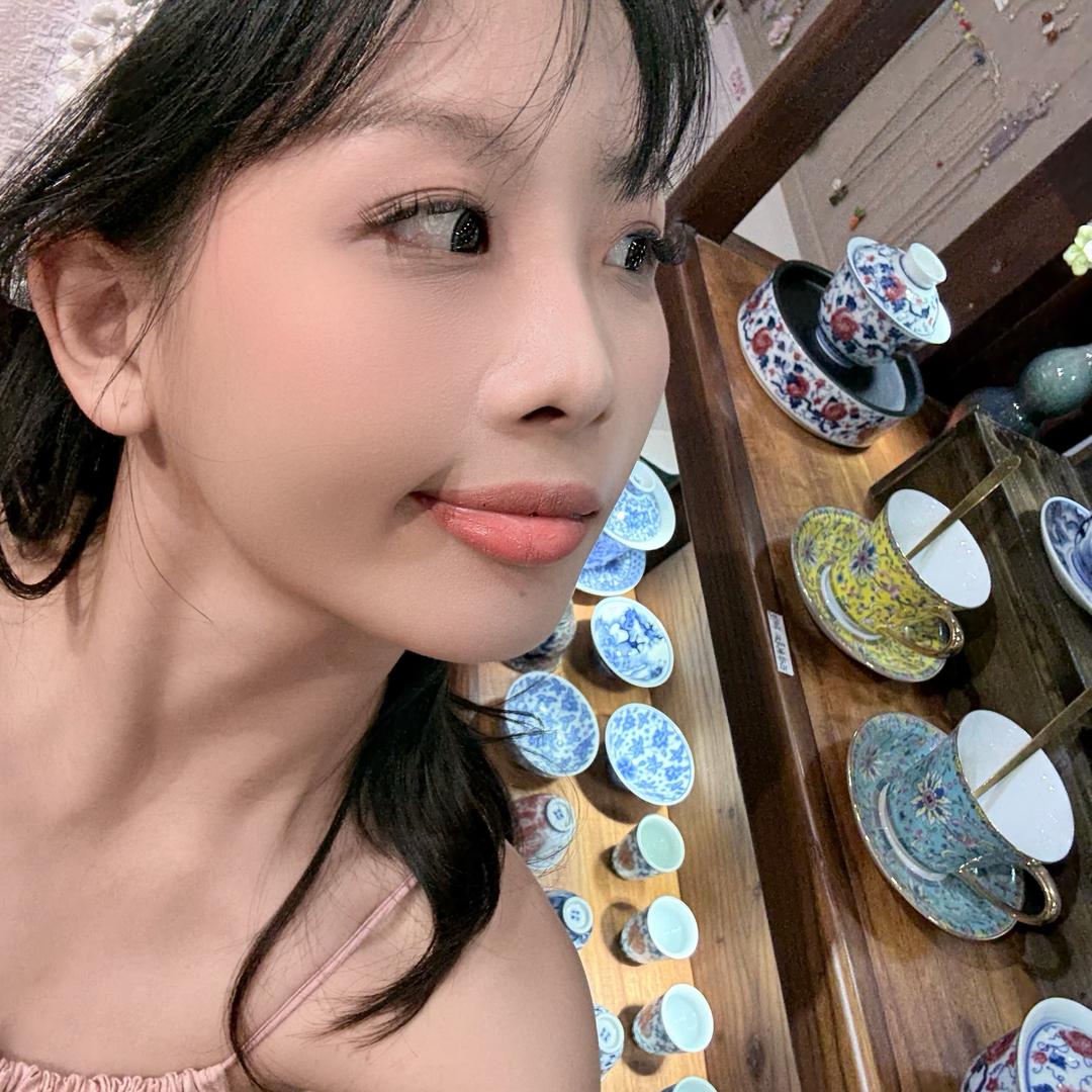 巴啦巴啦小黑魔仙