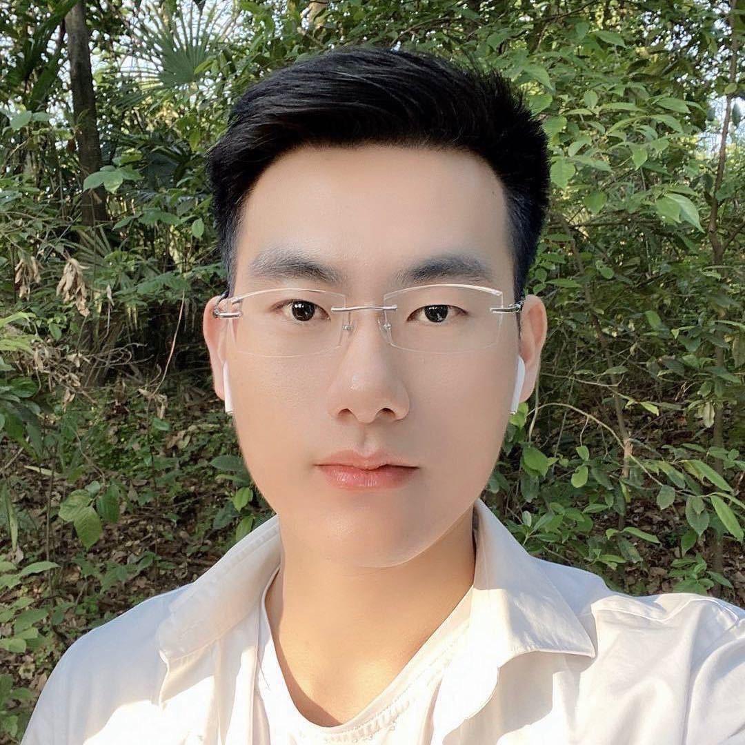 设计师总裁诚德装饰