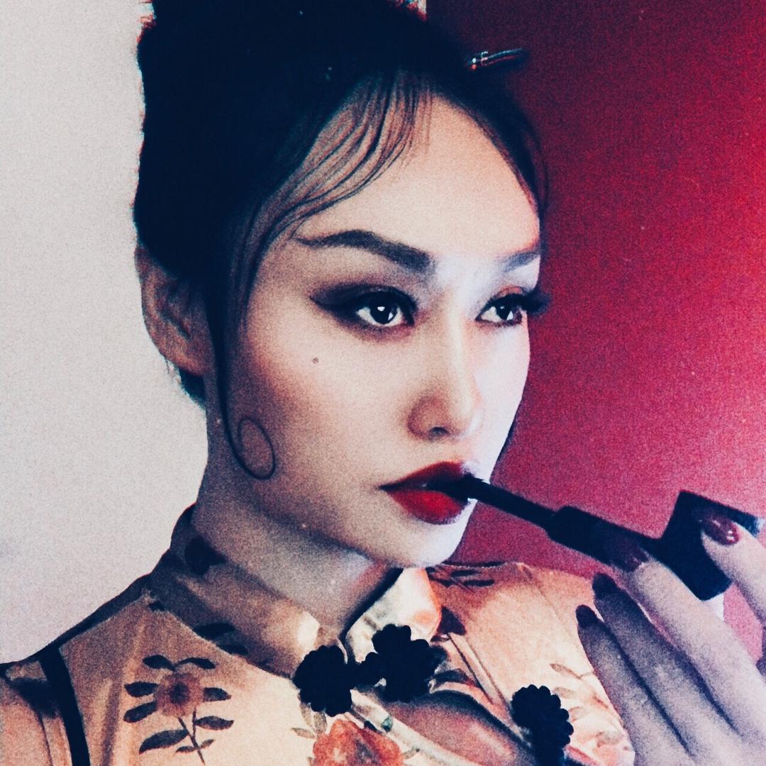 麓珠阿依