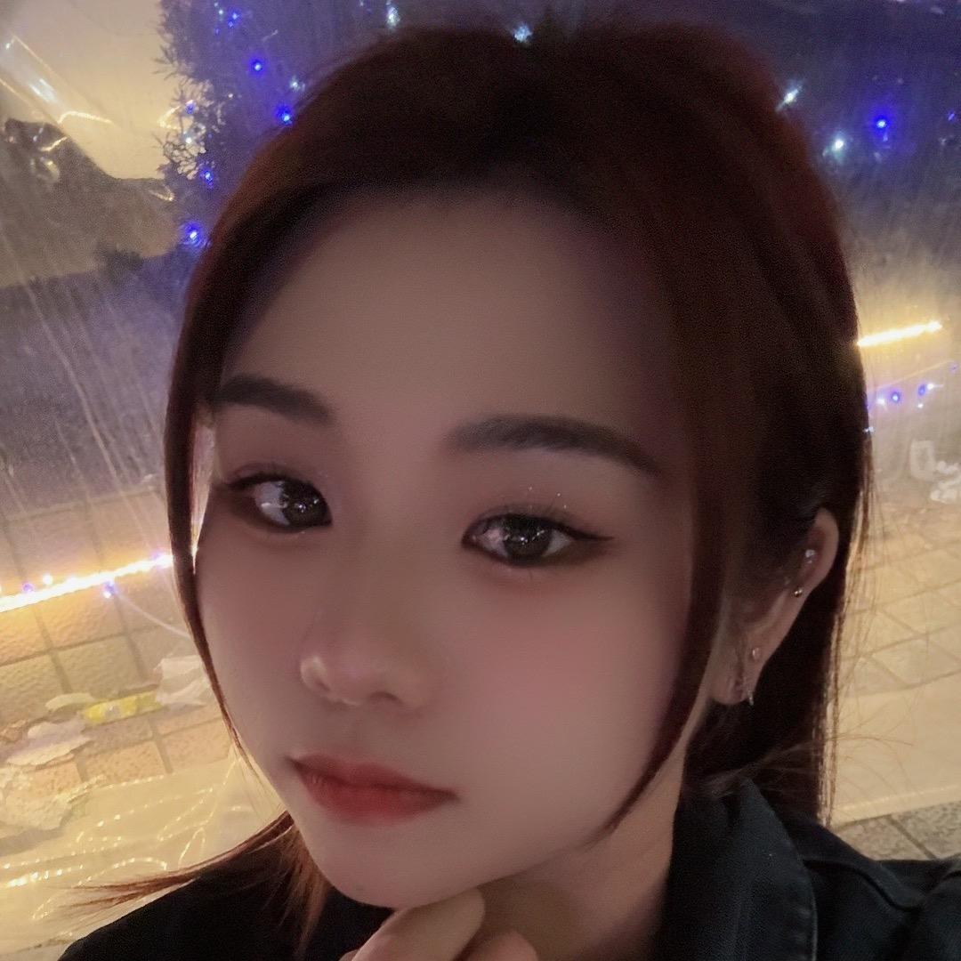 黄小小衣橱