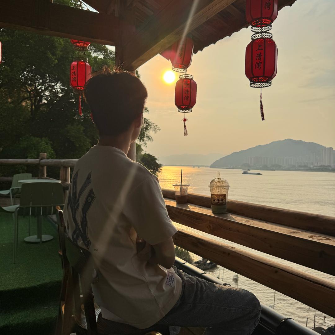 小小彭