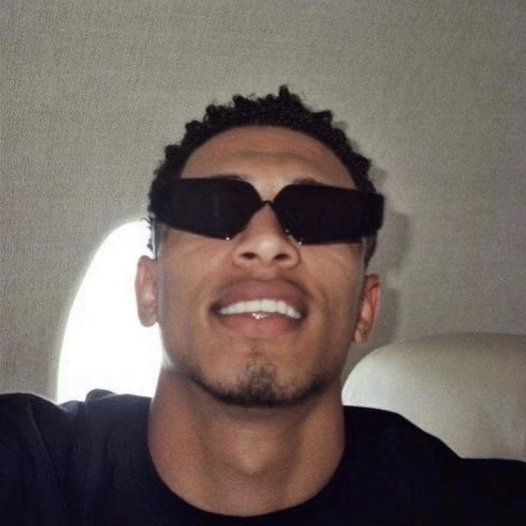m____