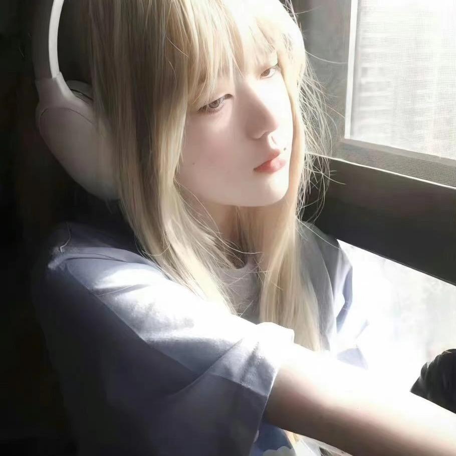 女二