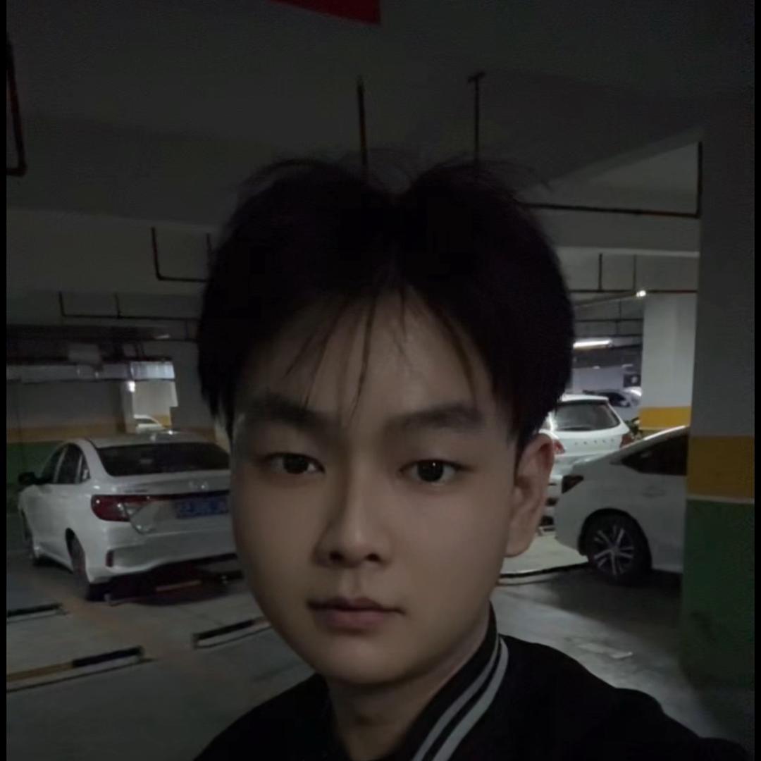 悠依潮轻奢女装店