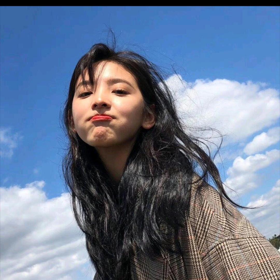 ٩(๑•̀ω金闪闪👑