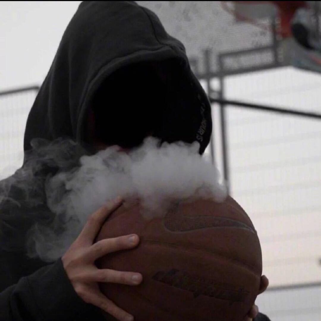 今天穿9号🏀