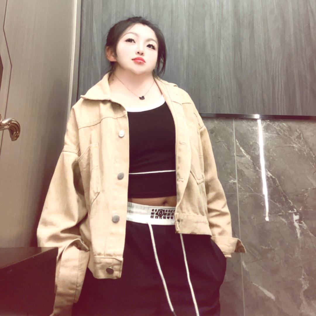 小可爱曲尼、🤍