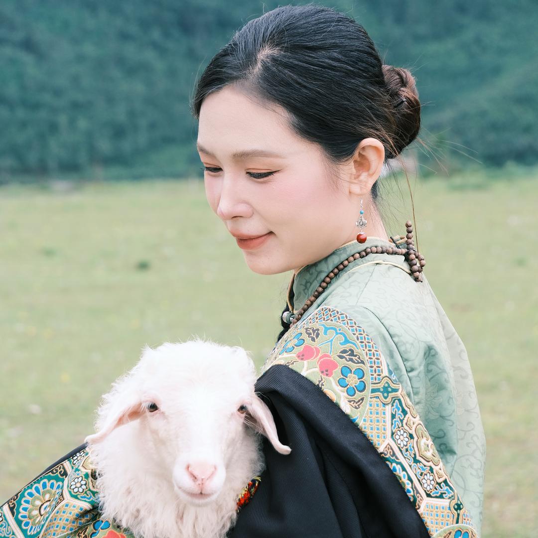 菠萝不甜