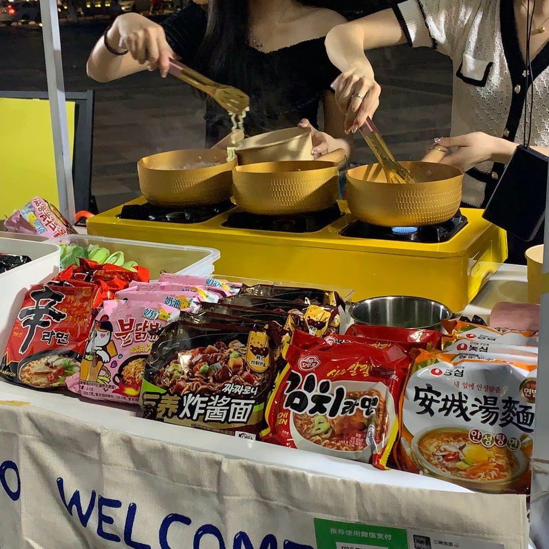 三碗泡面🍜