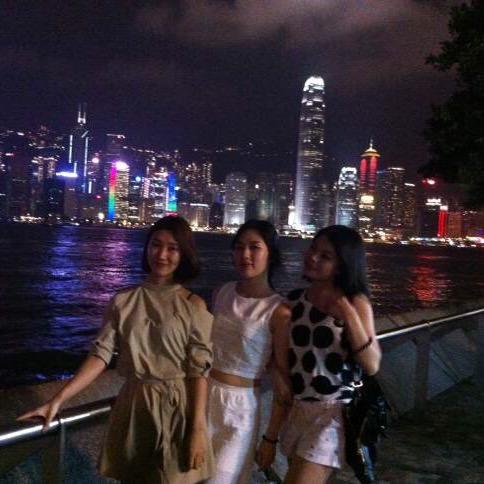 汪洋中的一条船
