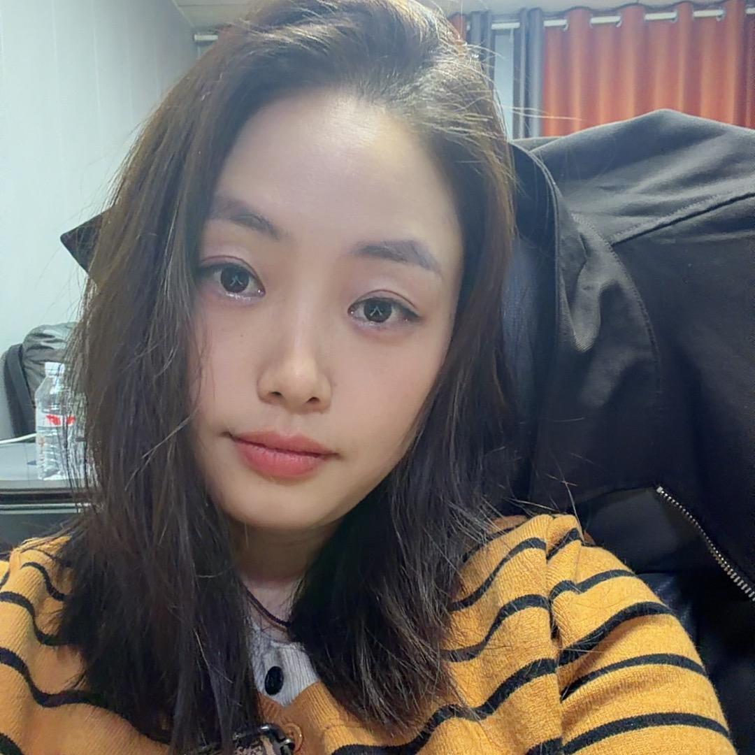 🌈小曹同学🌈(猪肉姐)