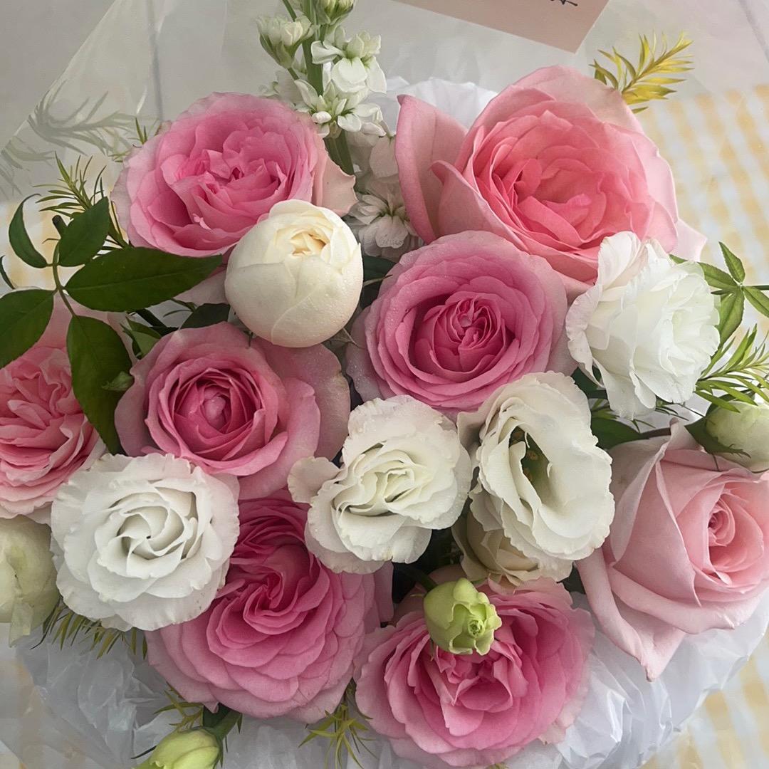 源源不吃鸭蛋💗