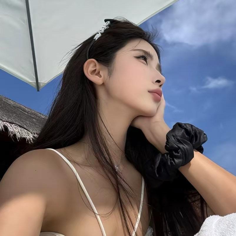 在等喜欢的人找我聊天呀