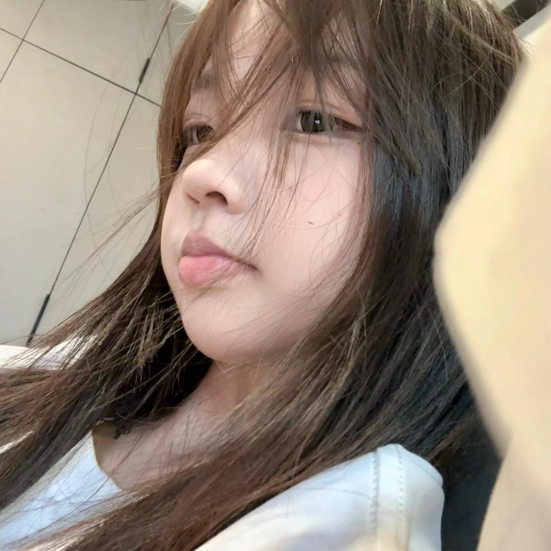 忧郁难藏天真泪^