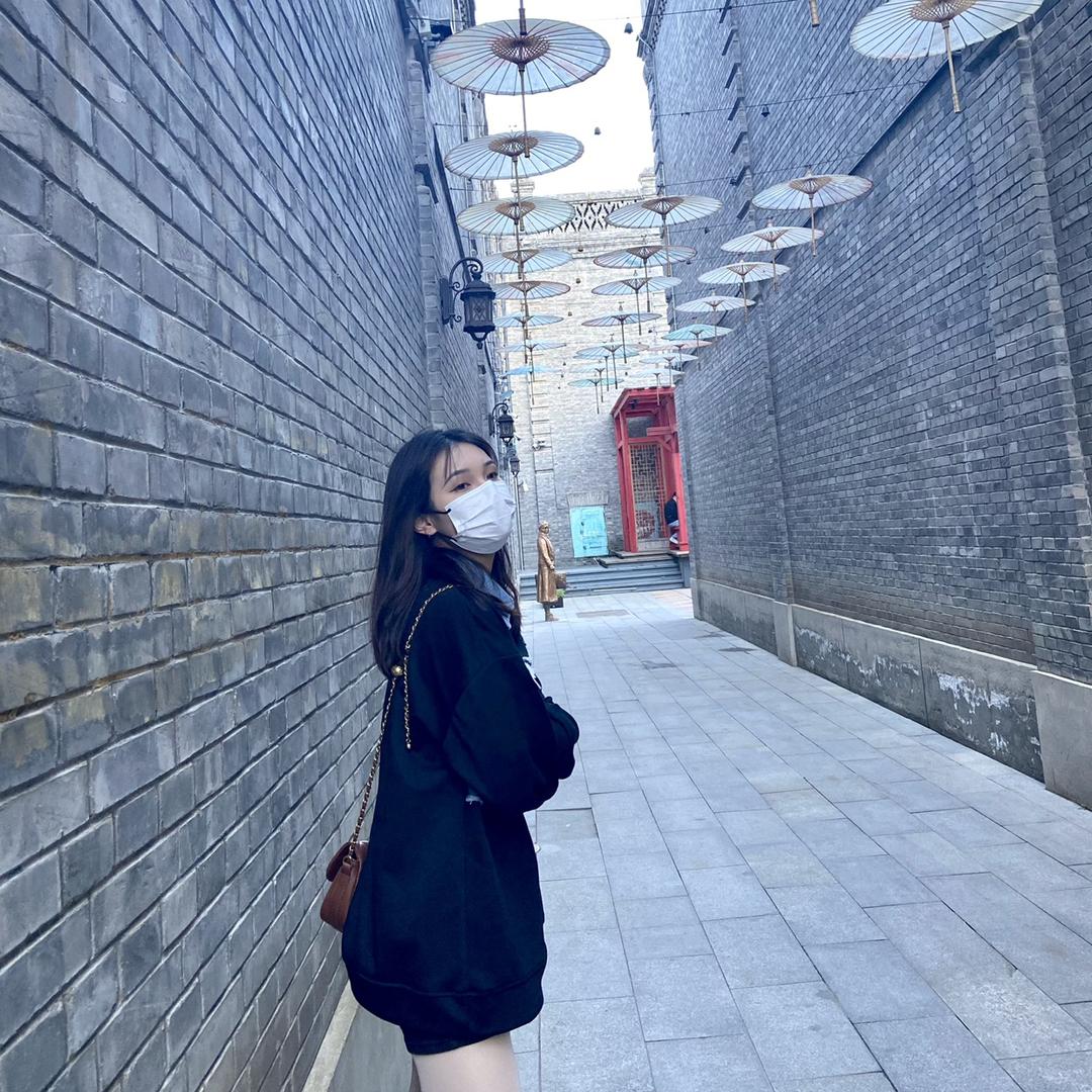 杨哈哈