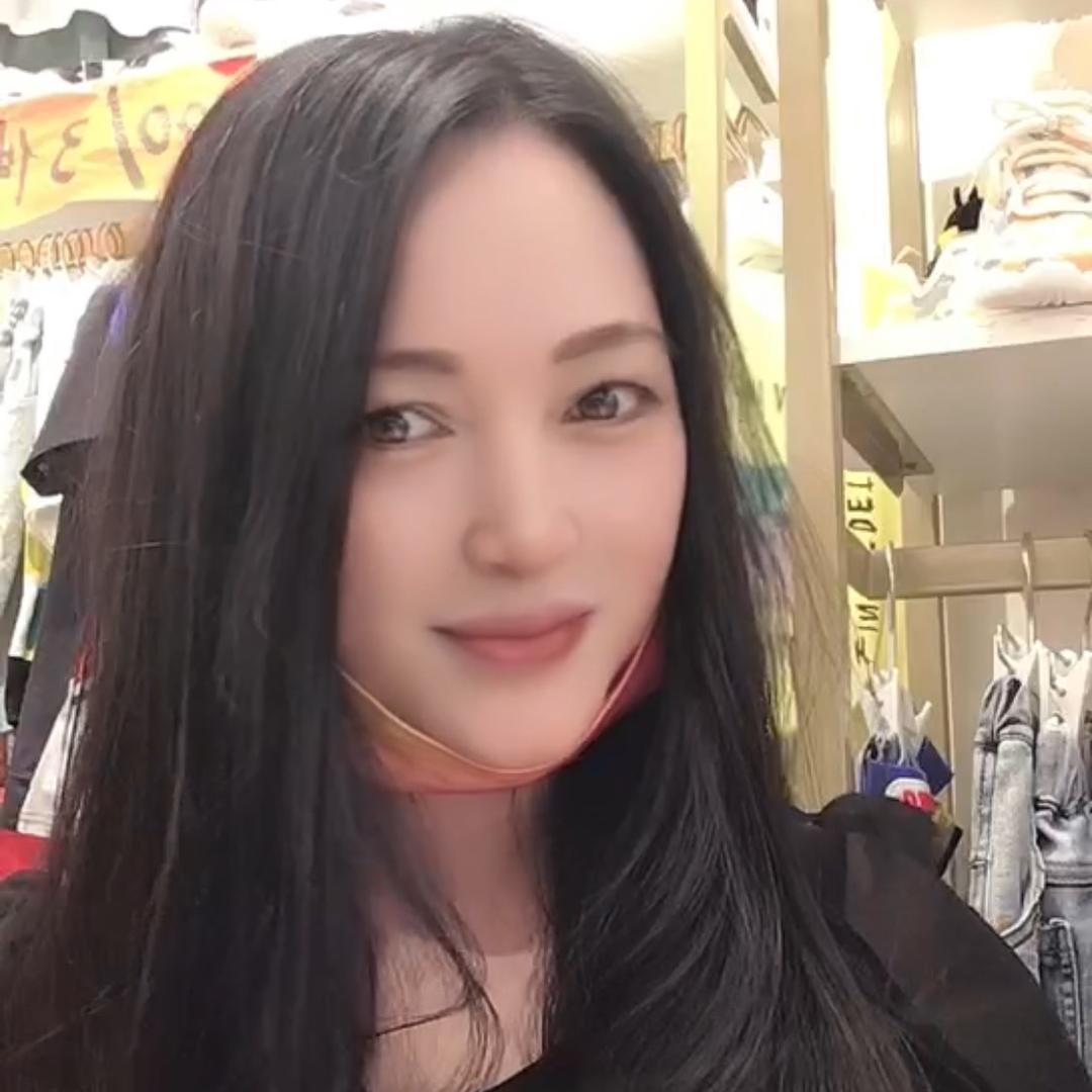 九月萧十一娘