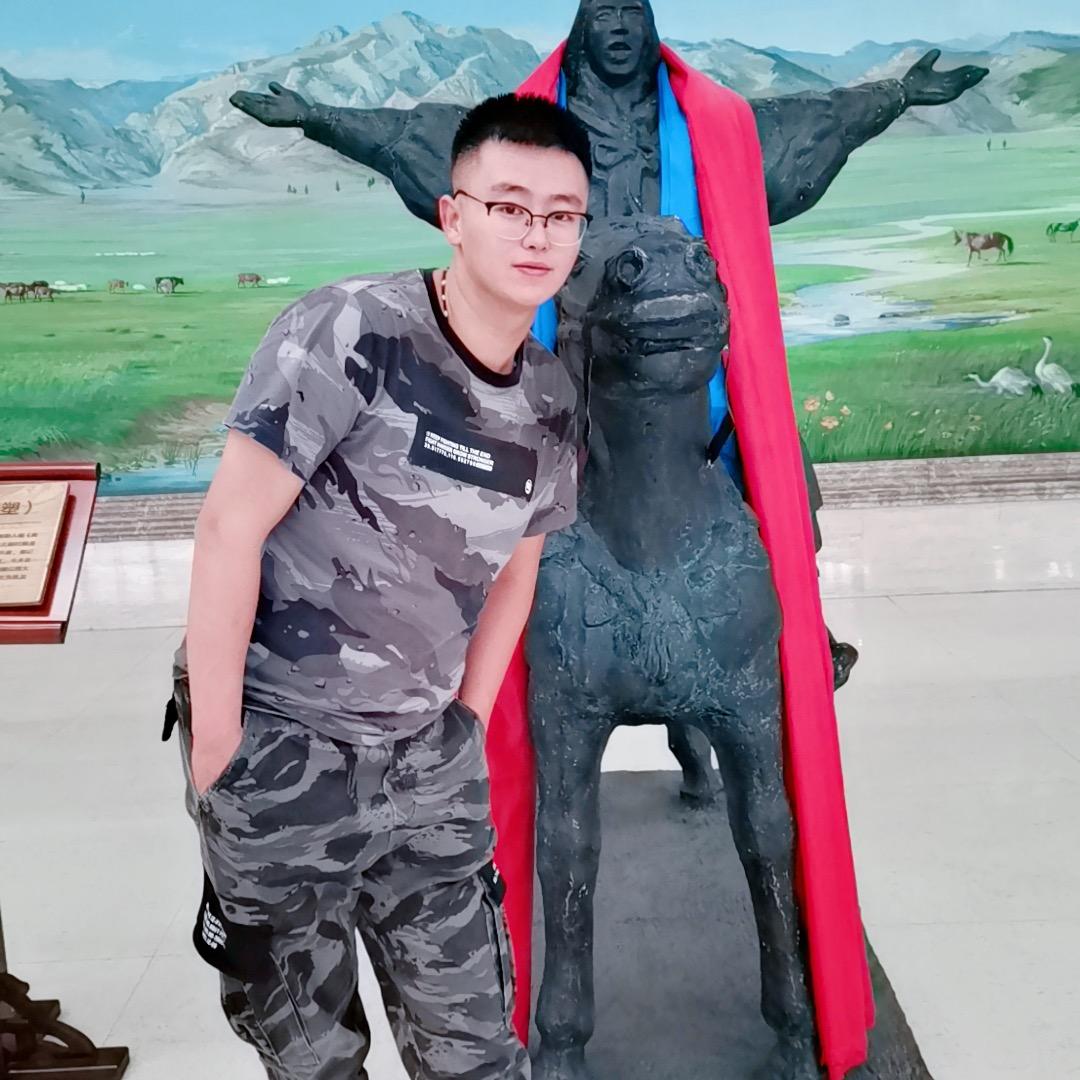 佟儿爱家人