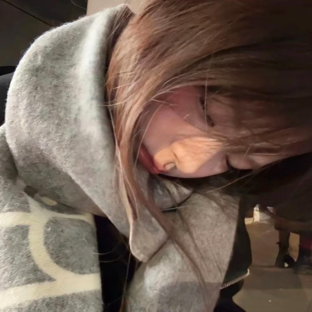 不敢表达情绪的小鬼.