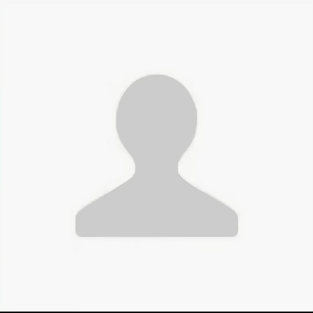 Momo丽