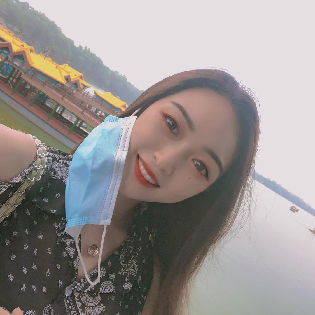 .诺宝的麻麻