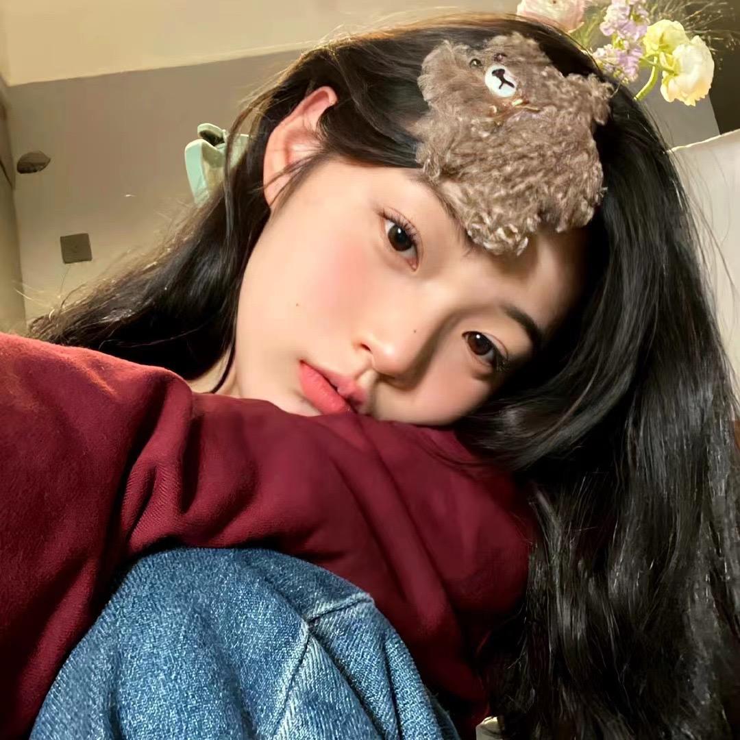 我好饿.