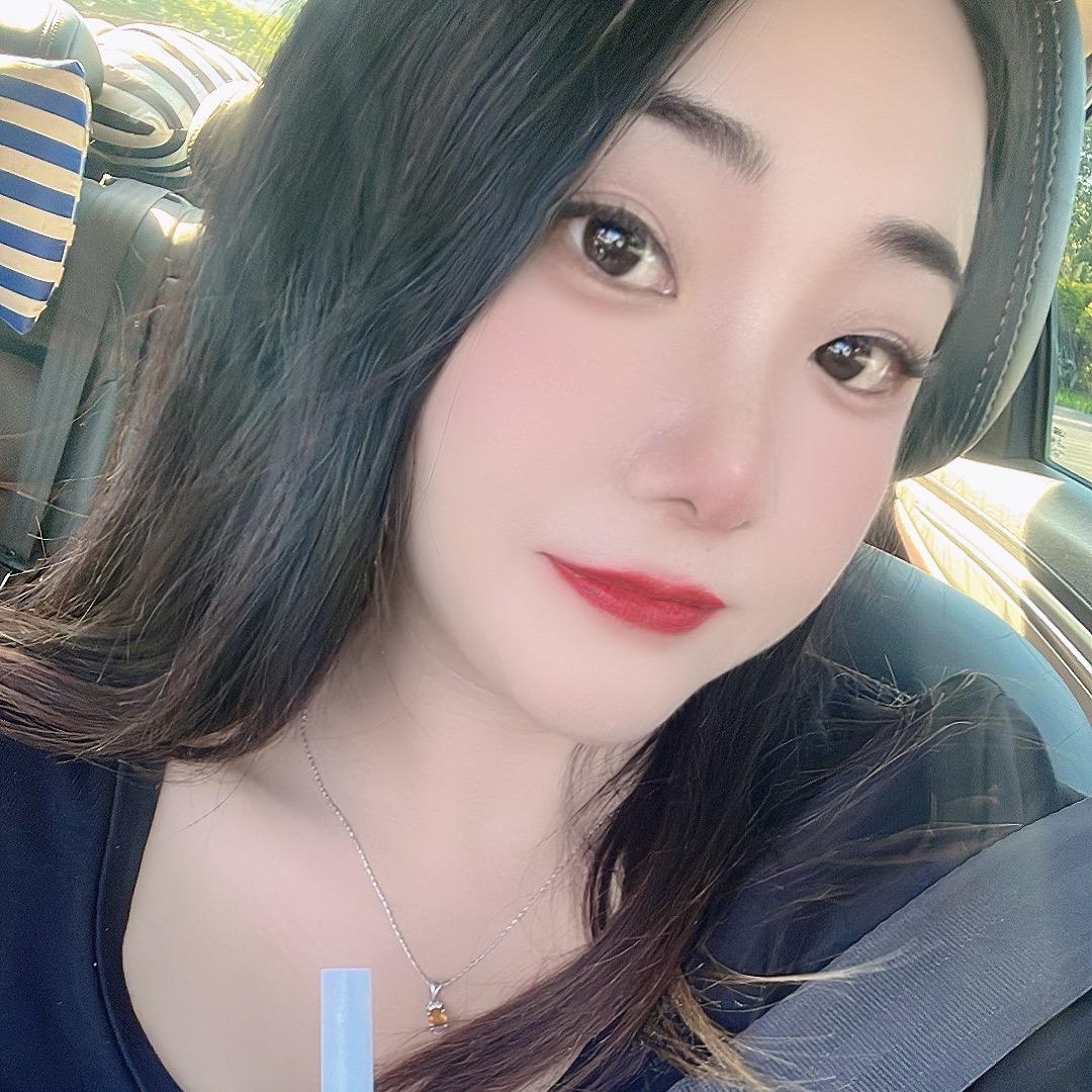 @君君姐。