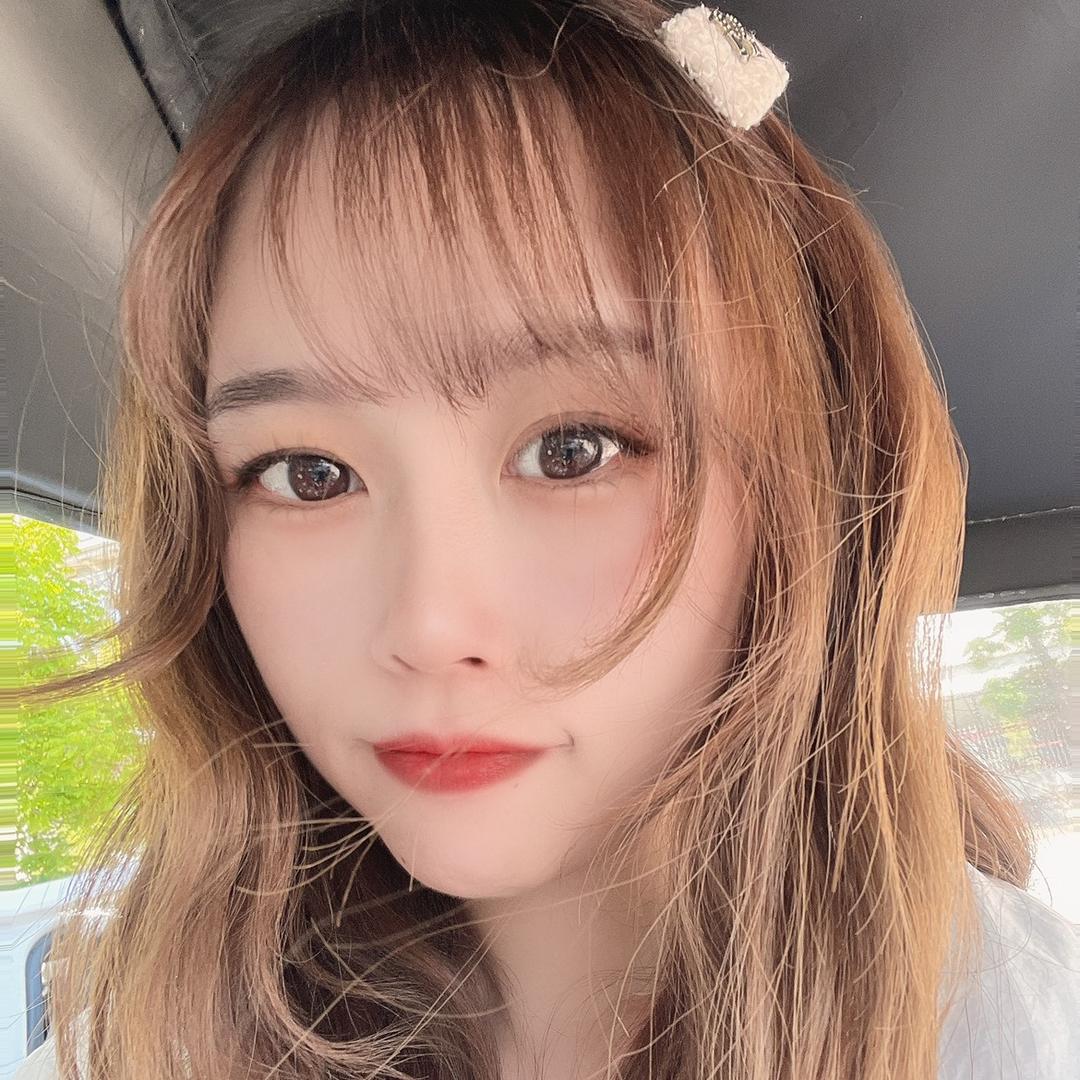 👑小虎牙🍃KK