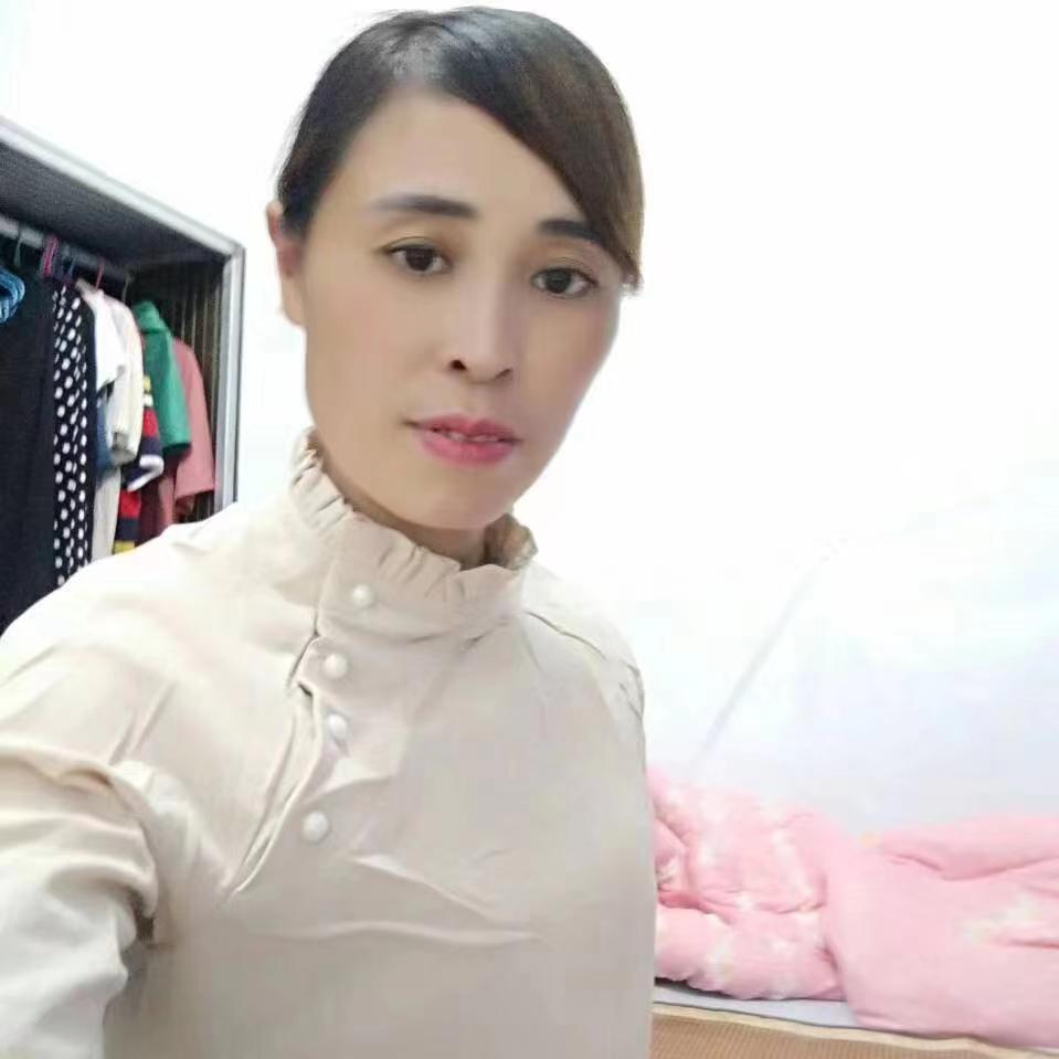 木子脚下就是我