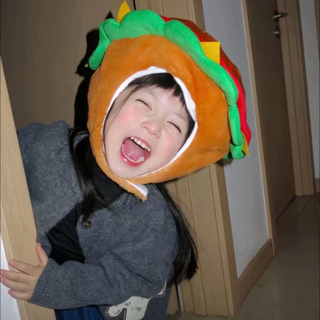 我是最幸福的小女孩