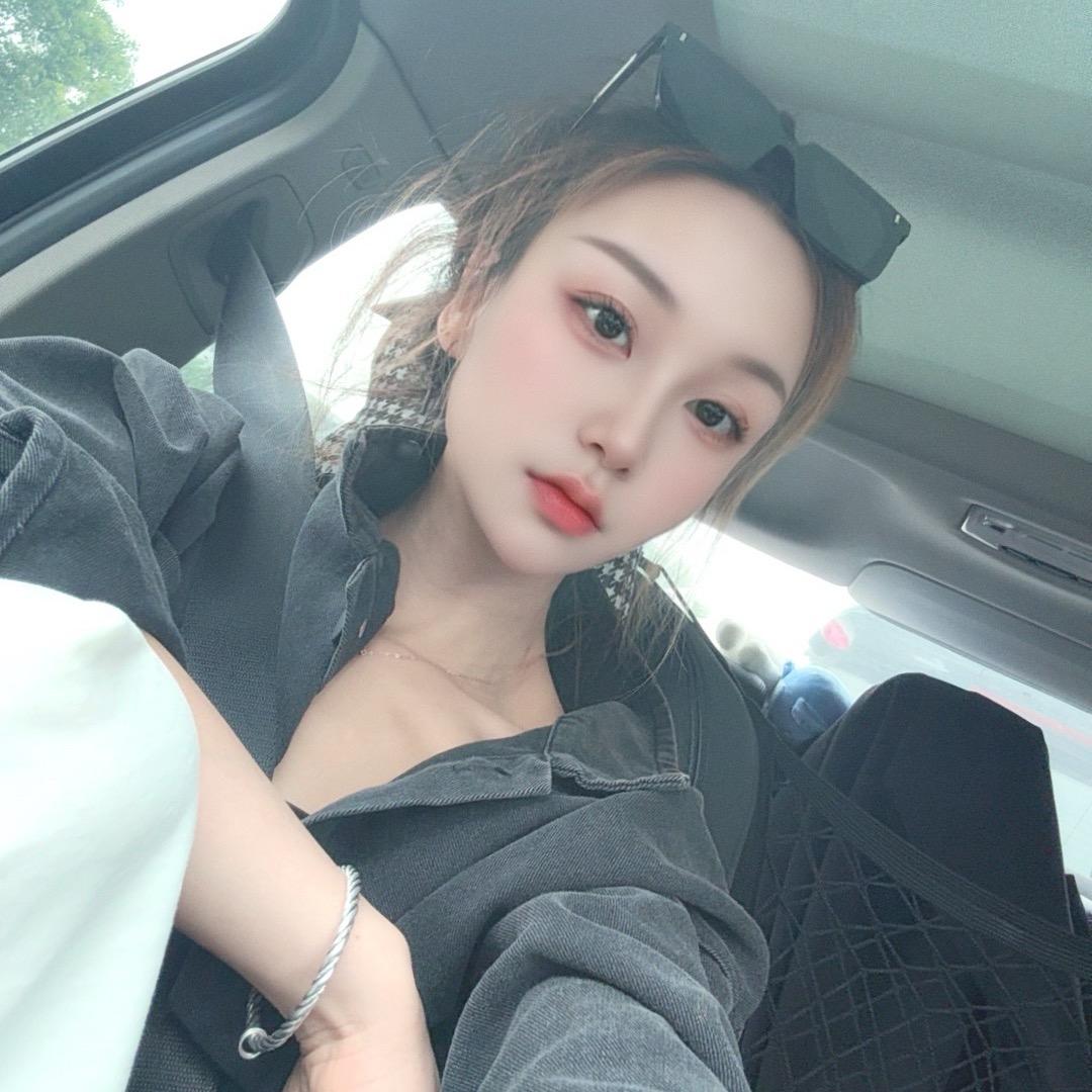 白金一号宴会中心，微微