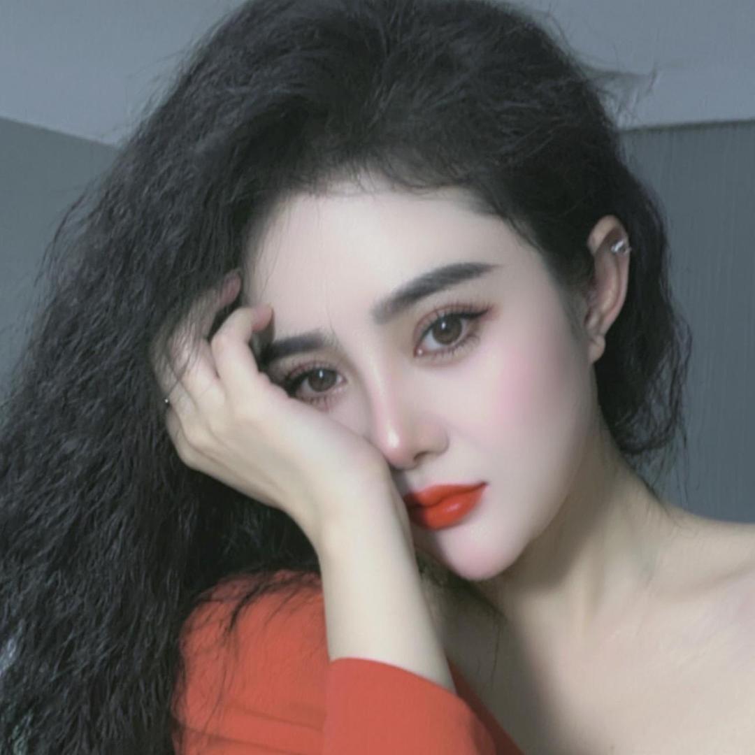 六月🍷