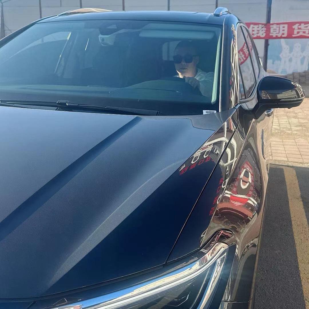 小亿