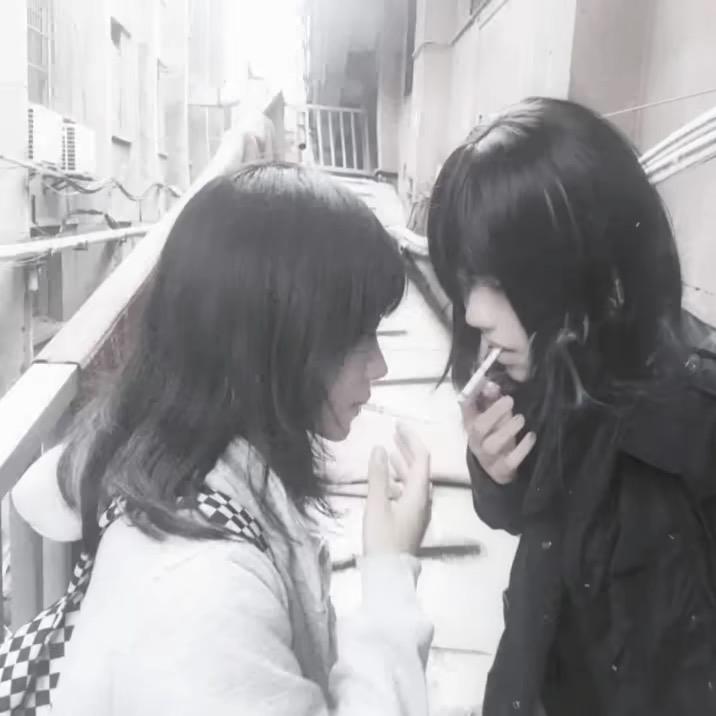 斤欠