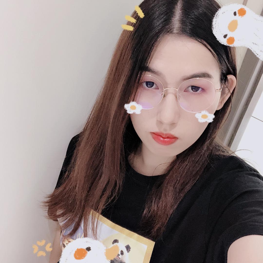 呆萌的小可爱❤️