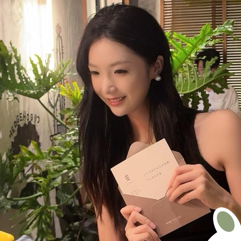 小鹿小贤