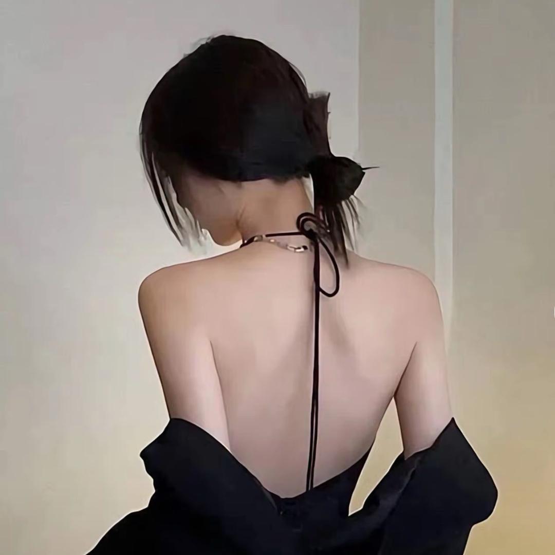 阿佳