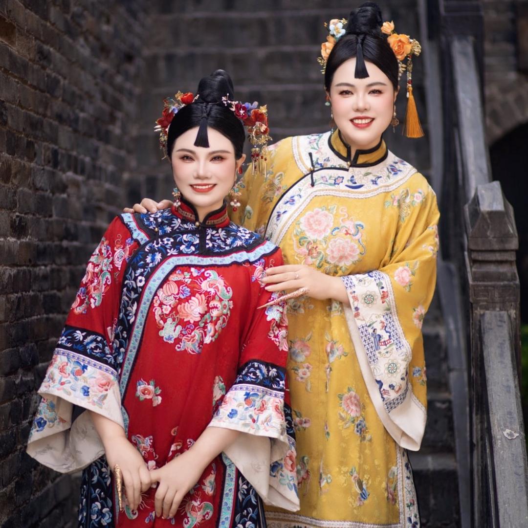 袁芳搞斑痘（星月四嫂徒弟）