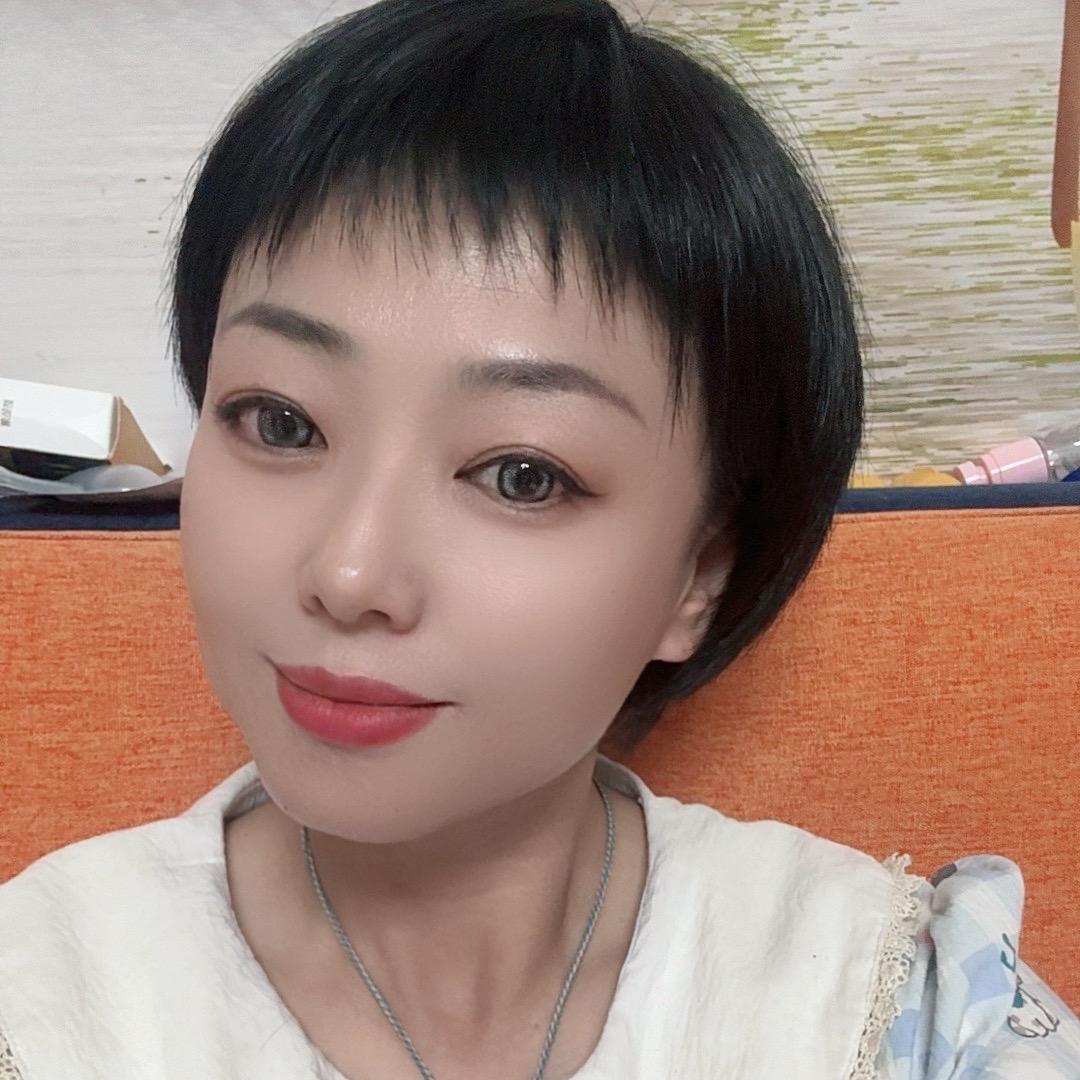王嘉慧2345