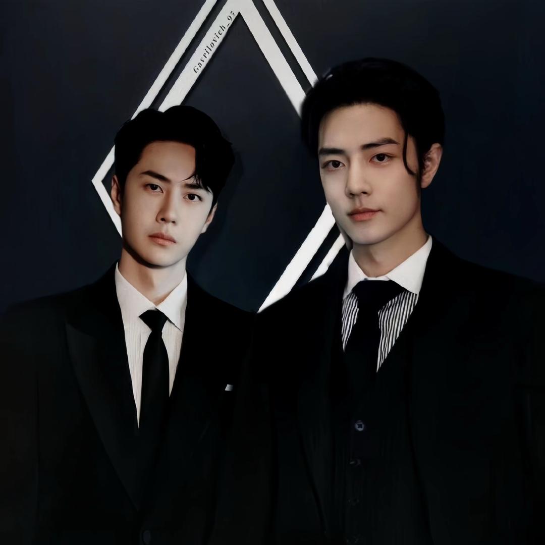 晓看天色暮看云☁️