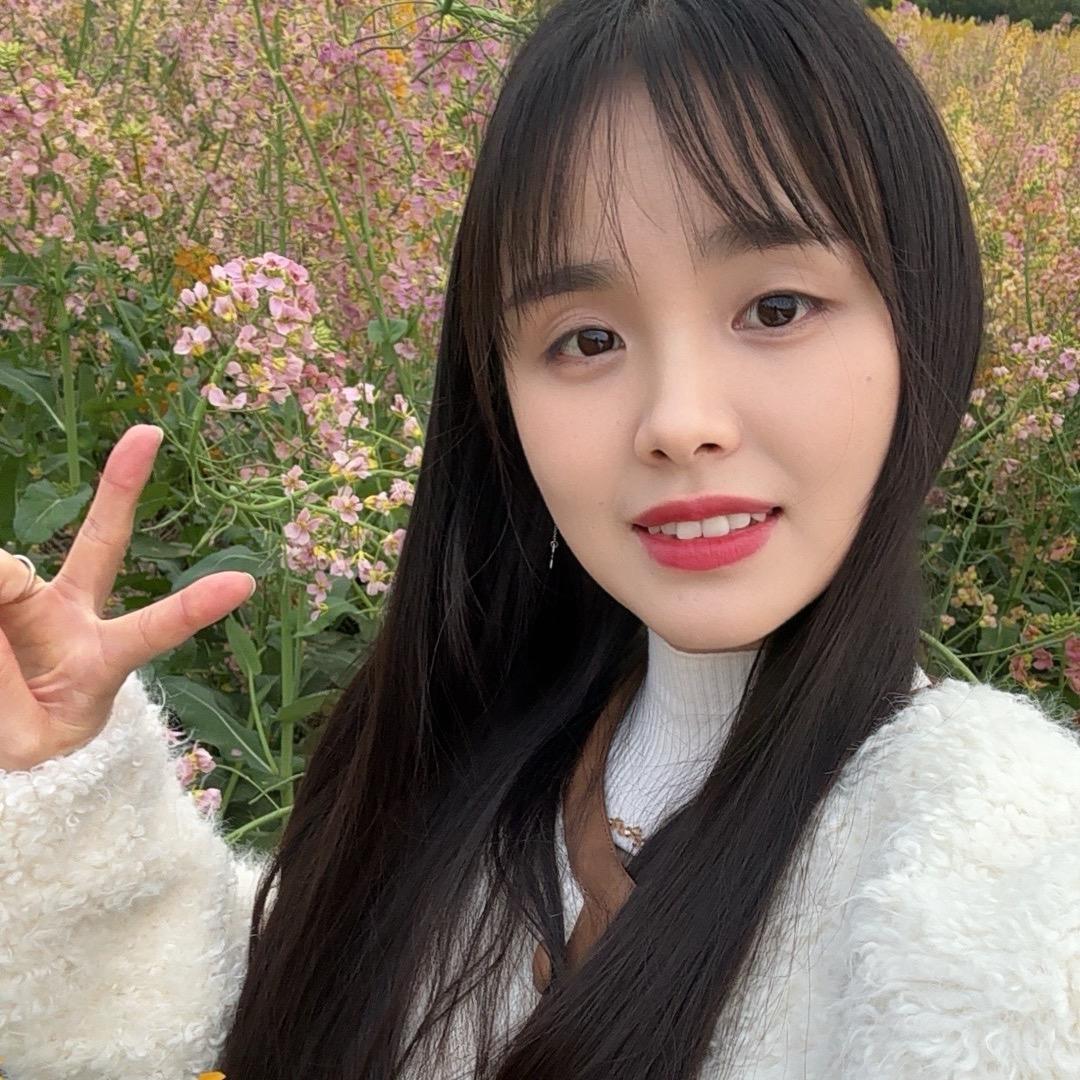 这个菇凉姓☞陳💕