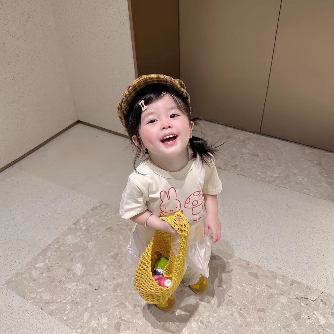 可爱鹅鹅天天开心