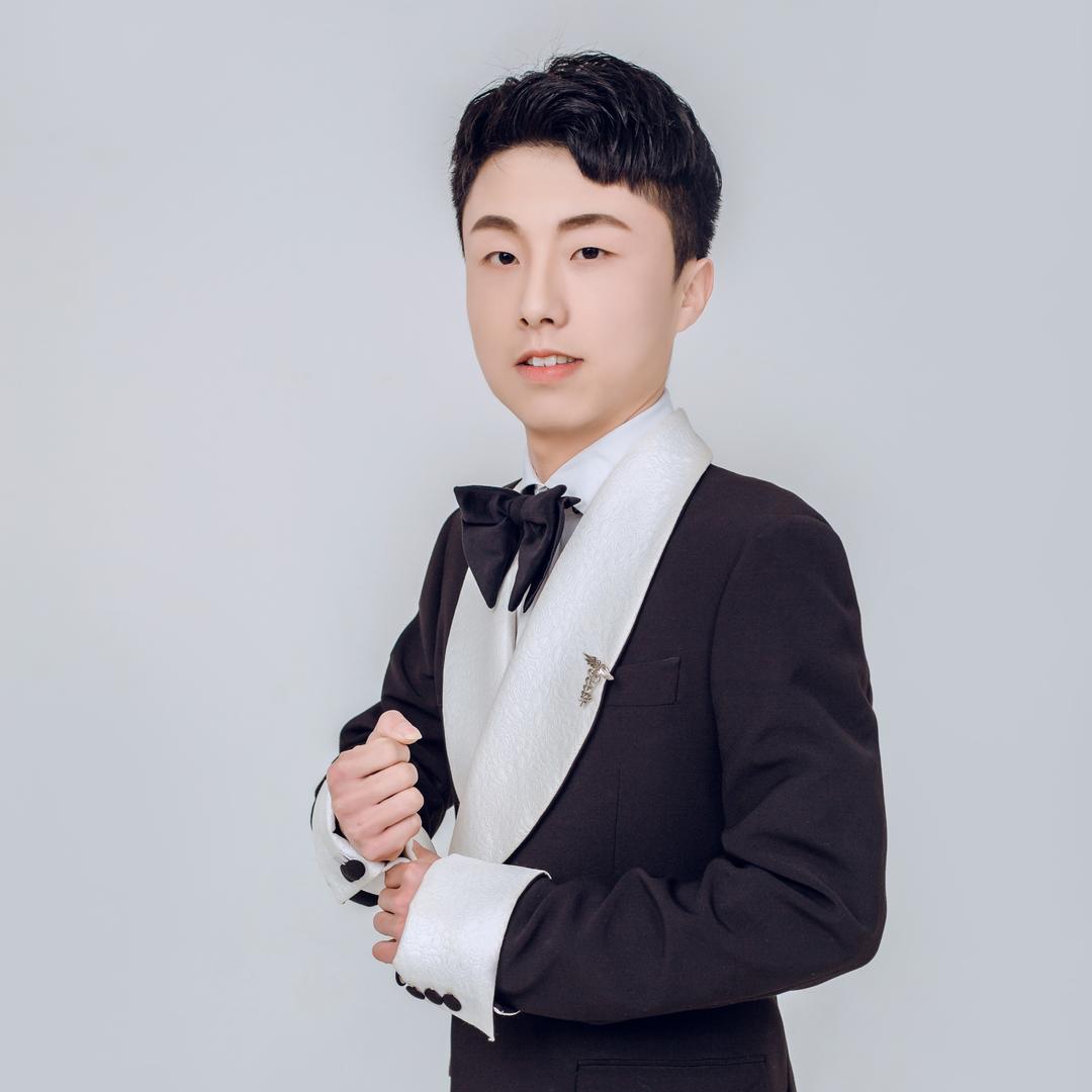 他们都叫我大哥  !   !