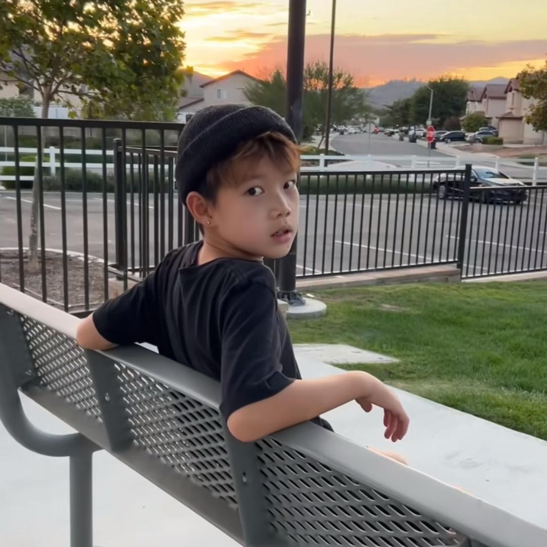 00后不省心助理日常