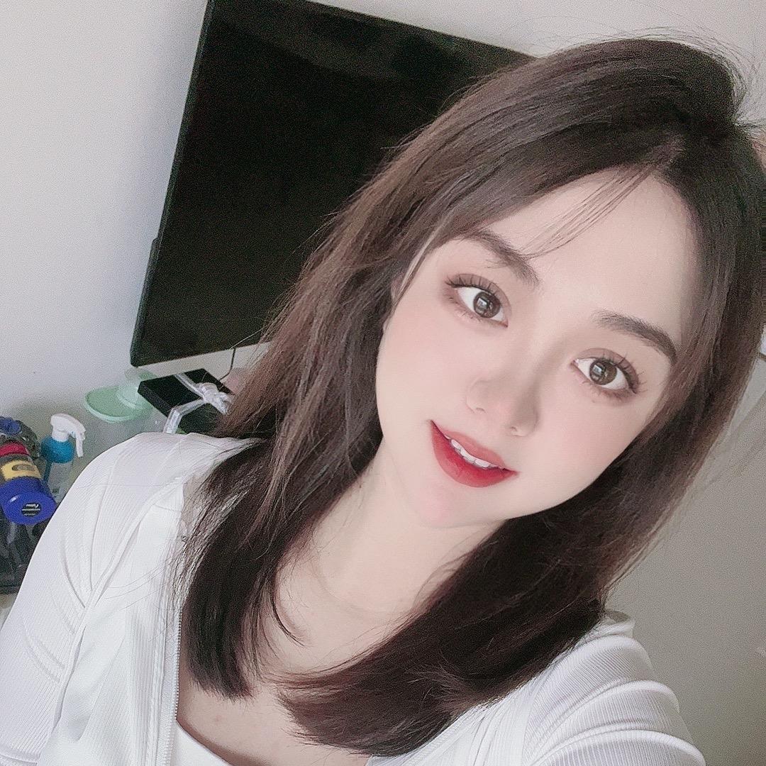 小张又饿了🍧