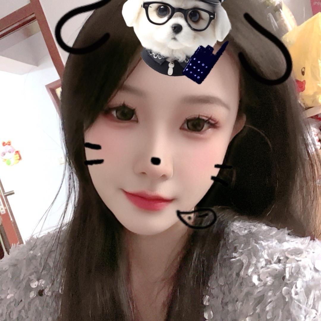三 七
