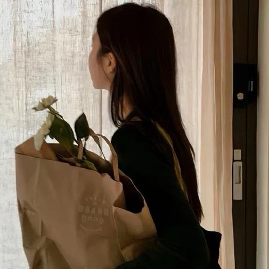 A.恁三姨💃